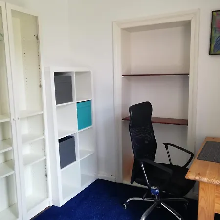 Kleine Galerie Fuer 3 Mit Kueche Kamin Netflix Parken Und Hofladen Steinhofel