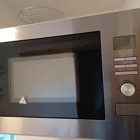 شقة Kleine Galerie Fuer 3 Mit Kueche Kamin Netflix Parken Und Hofladen *