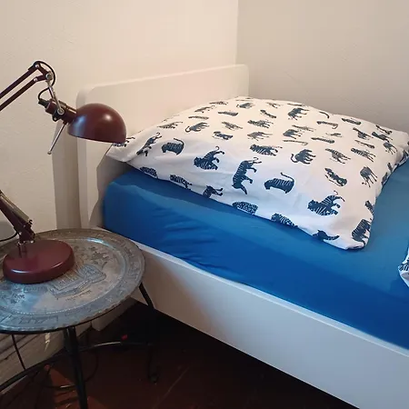 Kleine Galerie Fuer 3 Mit Kueche Kamin Netflix Parken Und Hofladen